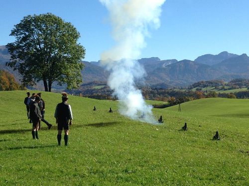 Wirlinger Böllerschützen 
