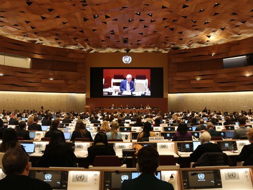 Jugenddelegierter Jakob Mohl beim UNECE Regional Forum on Sustainable Development 2025