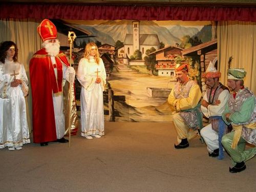 The Reither Nikolausspiel – St. Nicholas Play in Reith
